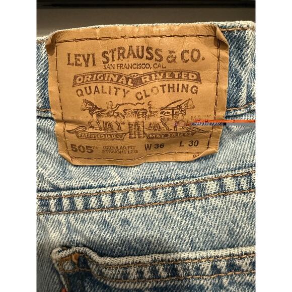 VINTAGE 1995 Levis 505 Jeans Mens Blue Stone Wash Black Bat Wing Tag 36x30 - Picture 10 of 10